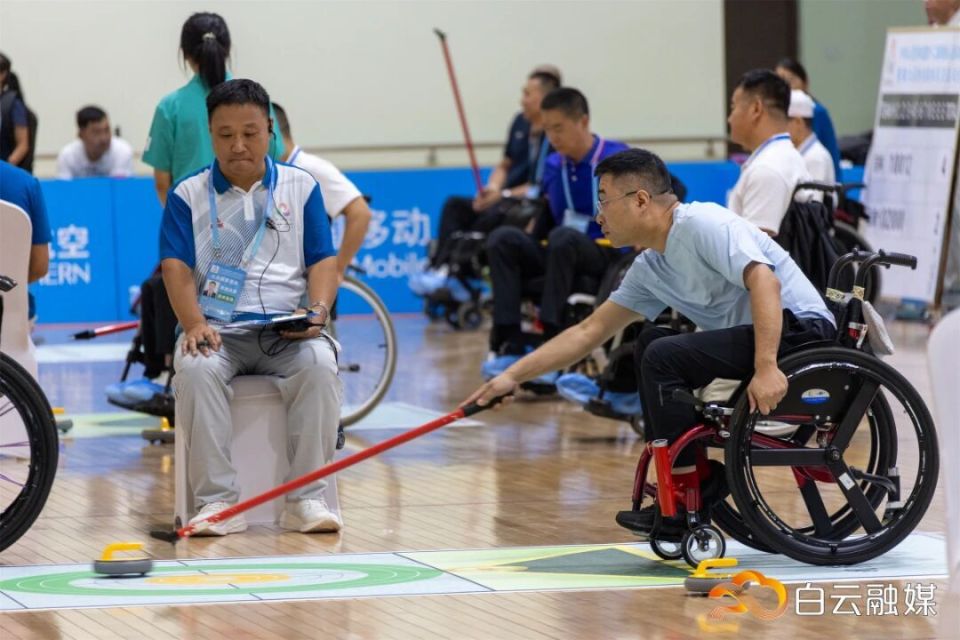 com, 赛事采用, Qehov